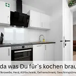 Apartmán Urban Jungle Industrial Parkplatz Balkon Business Dreieich