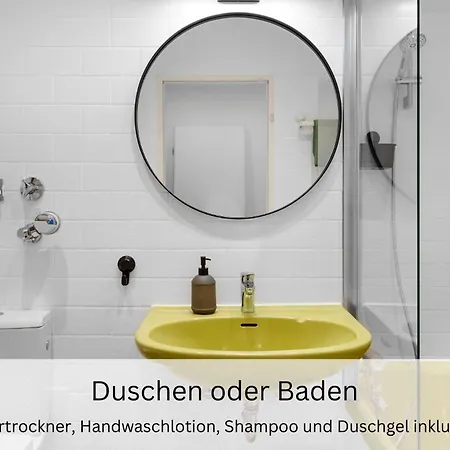 Daire Urban Jungle Industrial Parkplatz Balkon Business *