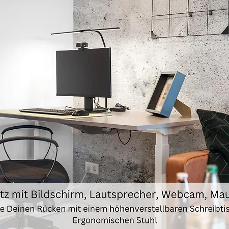 Daire Urban Jungle Industrial Parkplatz Balkon Business Dreieich