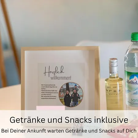 Urban Jungle Industrial Parkplatz Balkon Business دريش